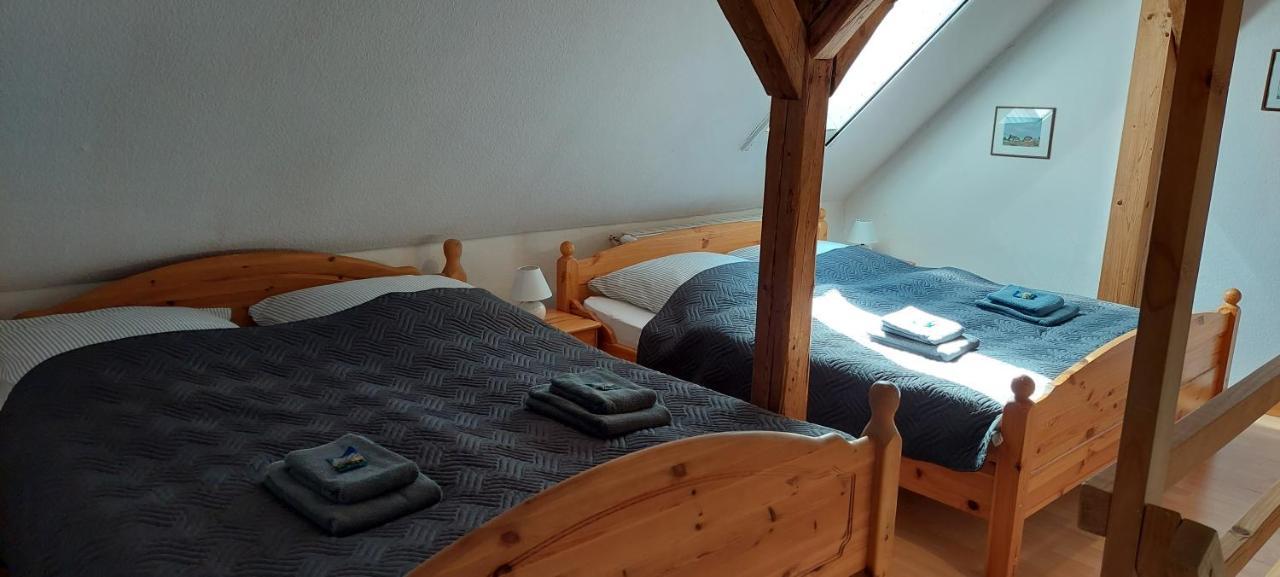 Boddenhus auf Rügen - Ferienwohnungen und Pension Rappin Exterior foto