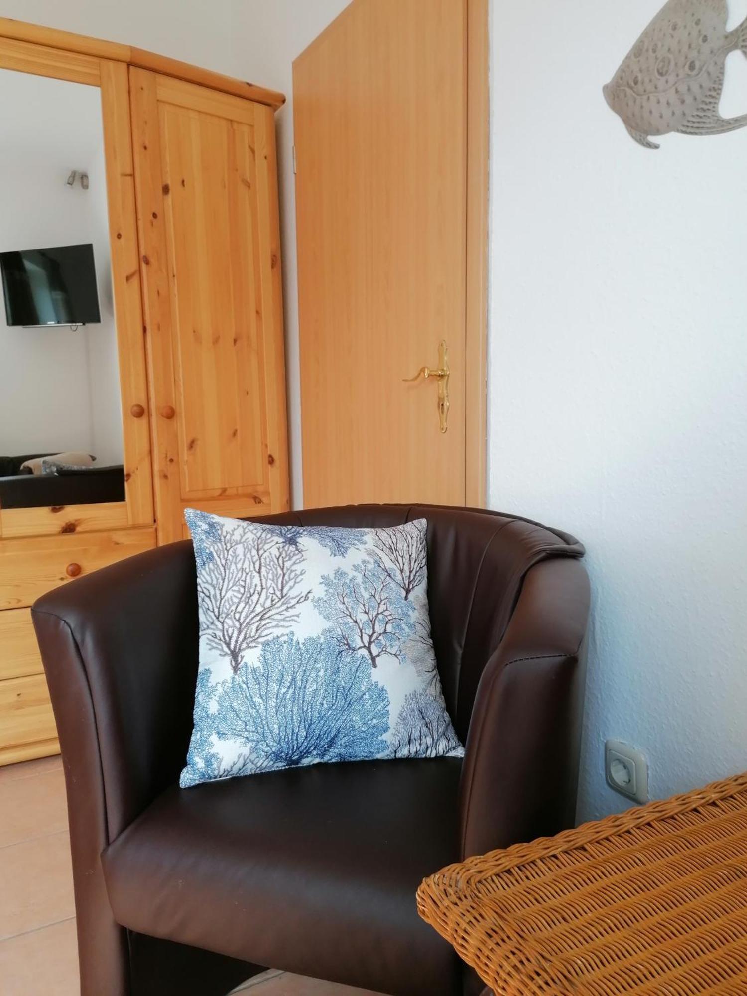 Boddenhus auf Rügen - Ferienwohnungen und Pension Rappin Zimmer foto
